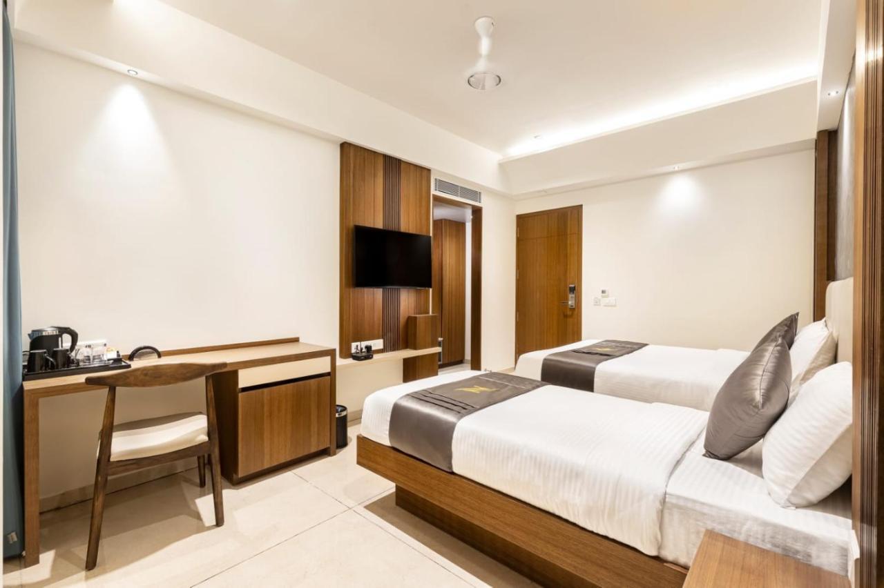 Narthaki Boutique Hotel Бангалор Екстериор снимка