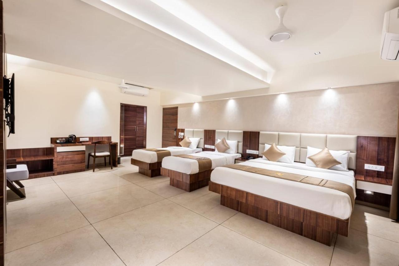 Narthaki Boutique Hotel Бангалор Екстериор снимка