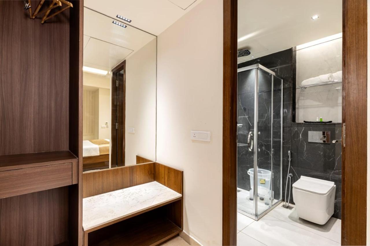 Narthaki Boutique Hotel Бангалор Екстериор снимка